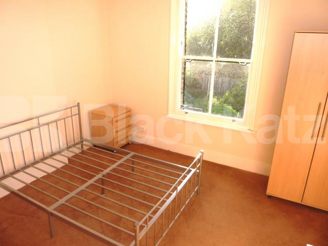 			NEW INSTRUCTION!, 1 Bedroom, 1 bath, 1 reception Flat			 Freegrove Road, CALEDONIAN ROAD